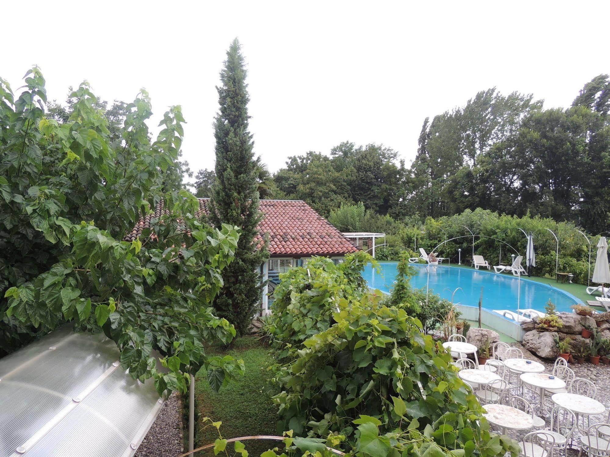 Resort Villa Manin Passariano Екстериор снимка